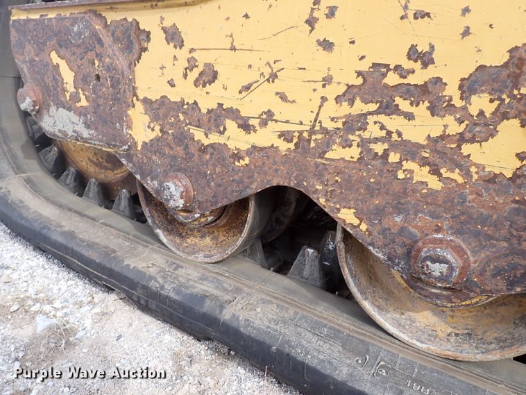 image for item DJ0022 Caterpillar 259B  Series 3 tracked skid steer loader