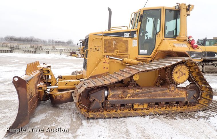 image for item DJ0058 2006 Caterpillar D6N LGP  dozer