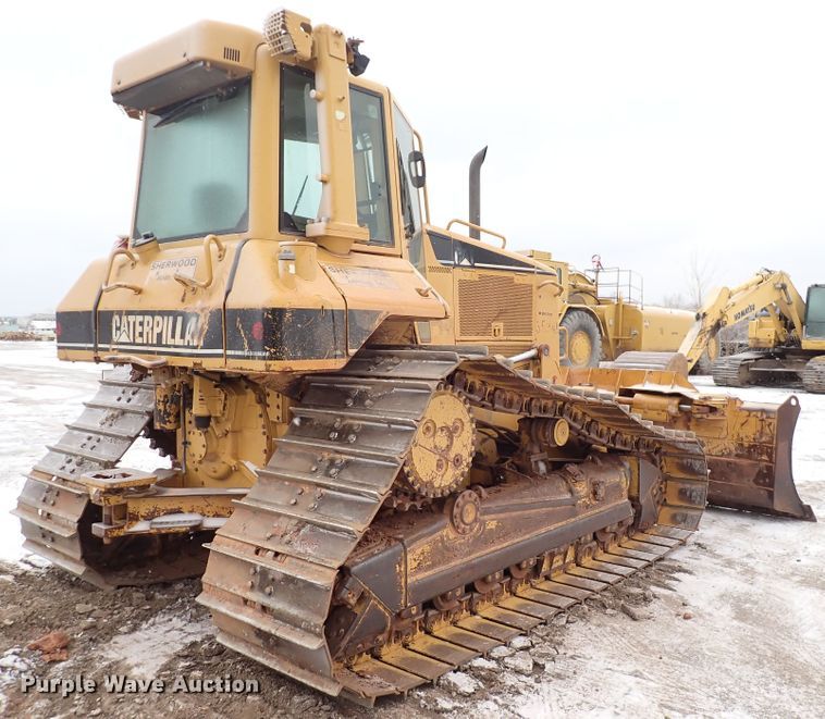 image for item DJ0058 2006 Caterpillar D6N LGP  dozer