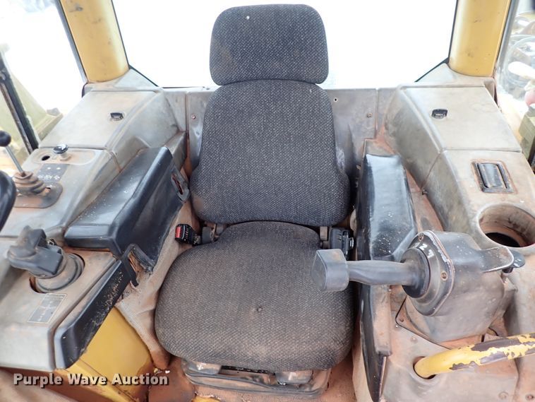 image for item DJ0058 2006 Caterpillar D6N LGP  dozer