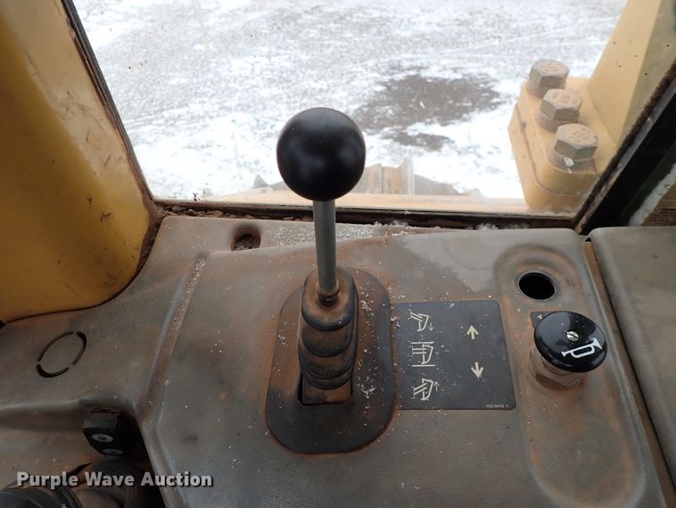 image for item DJ0058 2006 Caterpillar D6N LGP  dozer