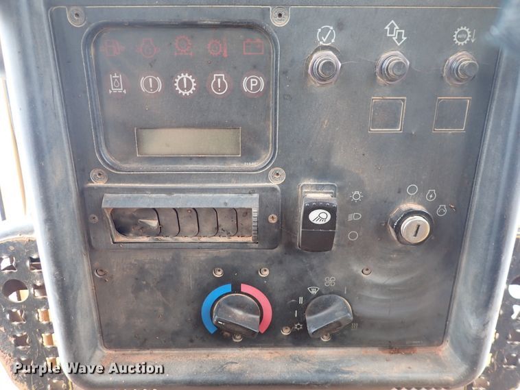 image for item DJ0058 2006 Caterpillar D6N LGP  dozer