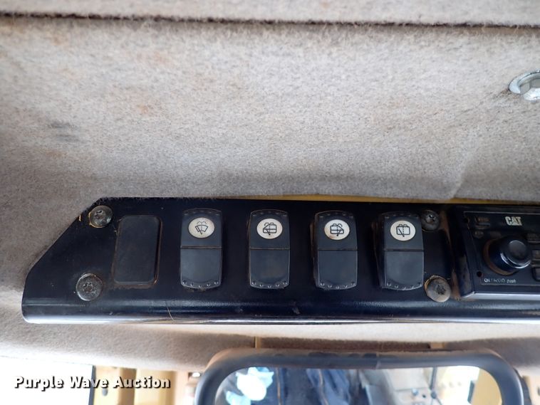 image for item DJ0058 2006 Caterpillar D6N LGP  dozer