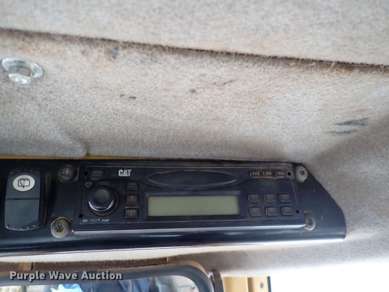 image for item DJ0058 2006 Caterpillar D6N LGP  dozer