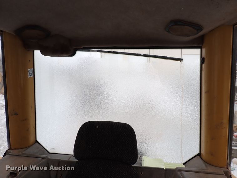 image for item DJ0058 2006 Caterpillar D6N LGP  dozer