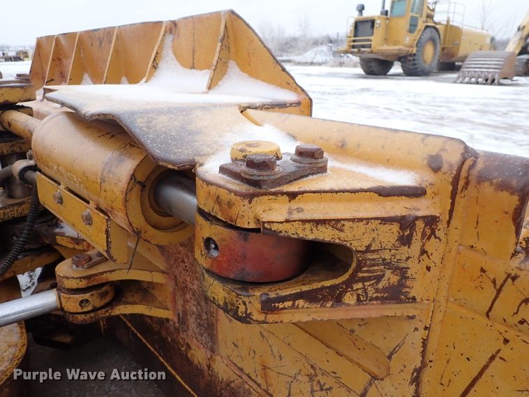 image for item DJ0058 2006 Caterpillar D6N LGP  dozer