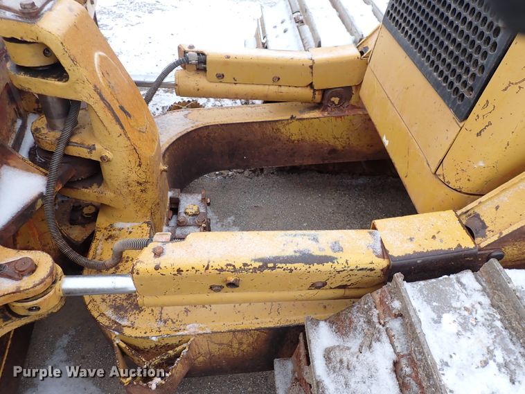 image for item DJ0058 2006 Caterpillar D6N LGP  dozer