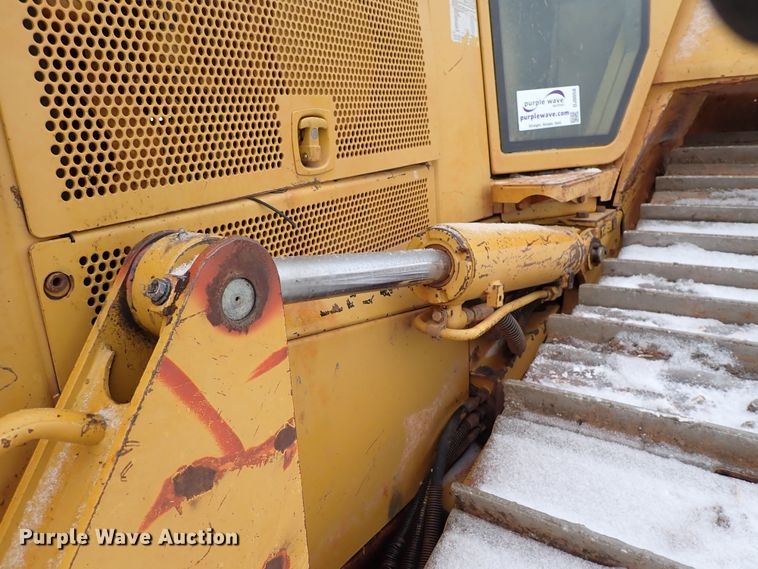 image for item DJ0058 2006 Caterpillar D6N LGP  dozer