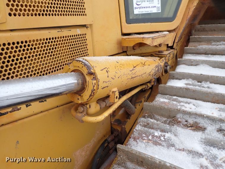 image for item DJ0058 2006 Caterpillar D6N LGP  dozer