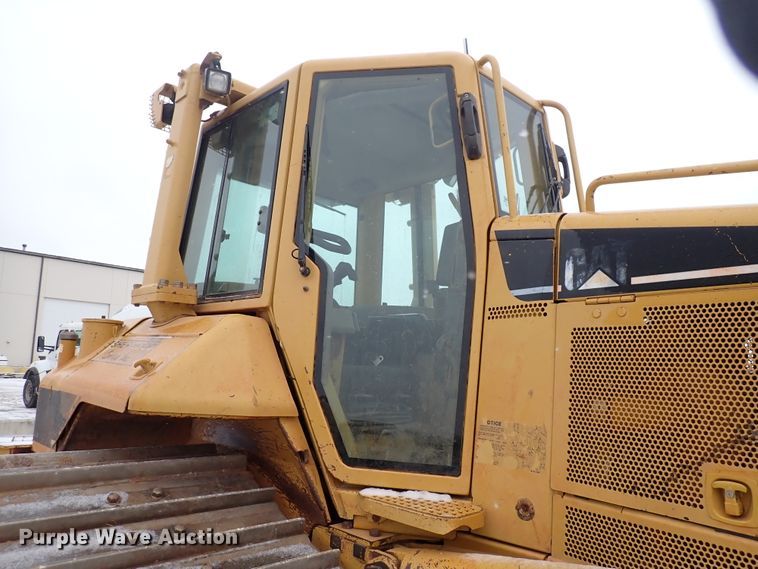 image for item DJ0058 2006 Caterpillar D6N LGP  dozer