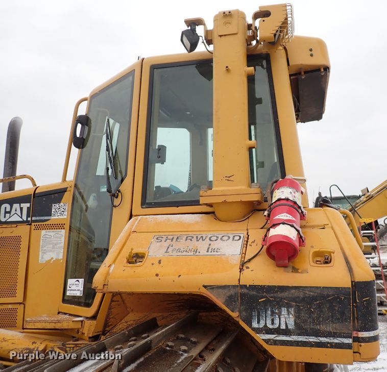 image for item DJ0058 2006 Caterpillar D6N LGP  dozer