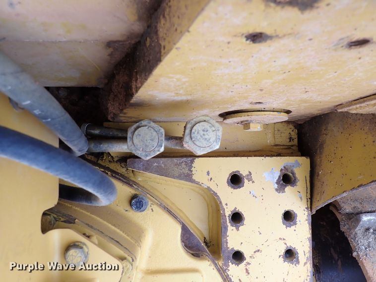 image for item DJ0058 2006 Caterpillar D6N LGP  dozer