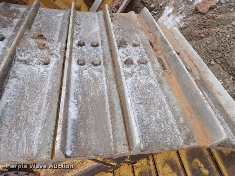 image for item DJ0058 2006 Caterpillar D6N LGP  dozer