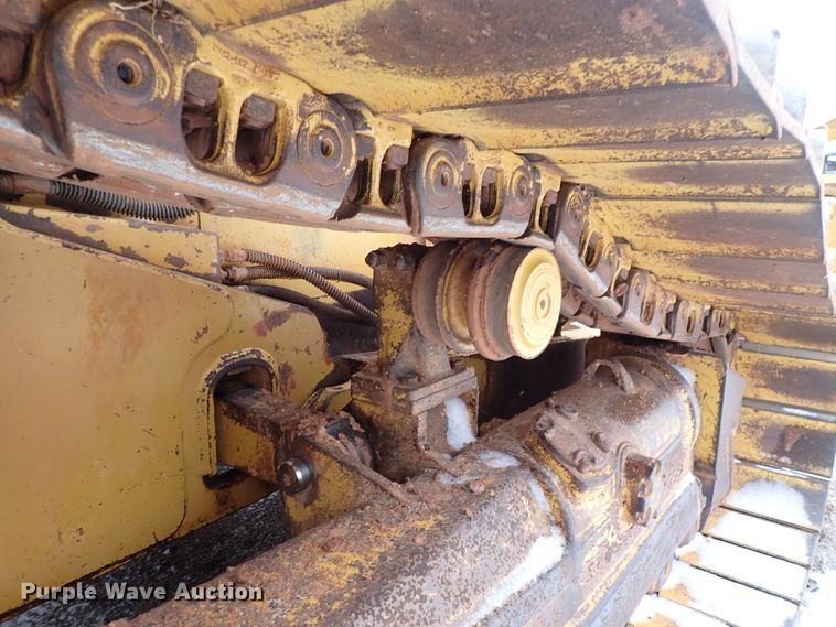 image for item DJ0058 2006 Caterpillar D6N LGP  dozer