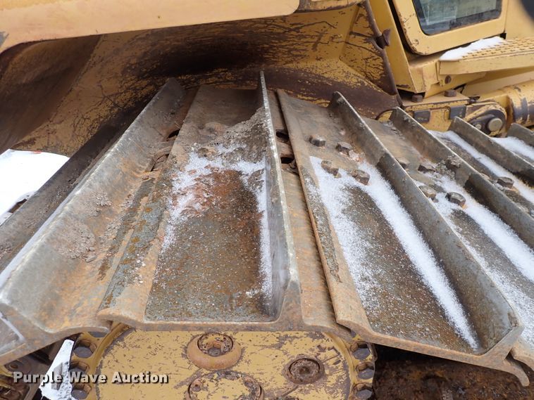 image for item DJ0058 2006 Caterpillar D6N LGP  dozer