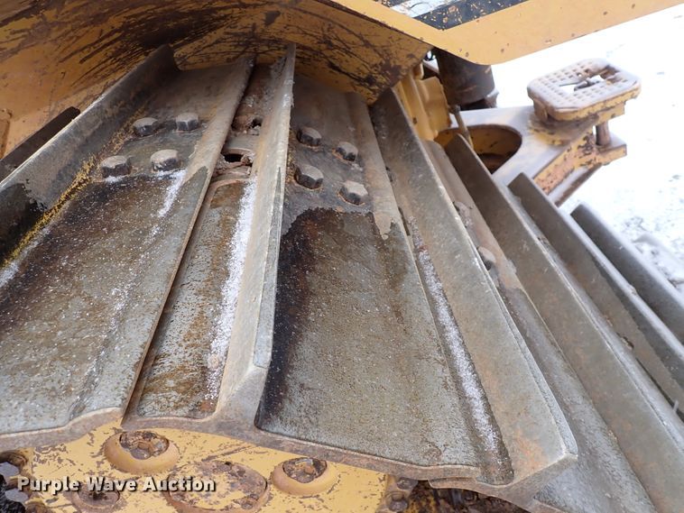 image for item DJ0058 2006 Caterpillar D6N LGP  dozer