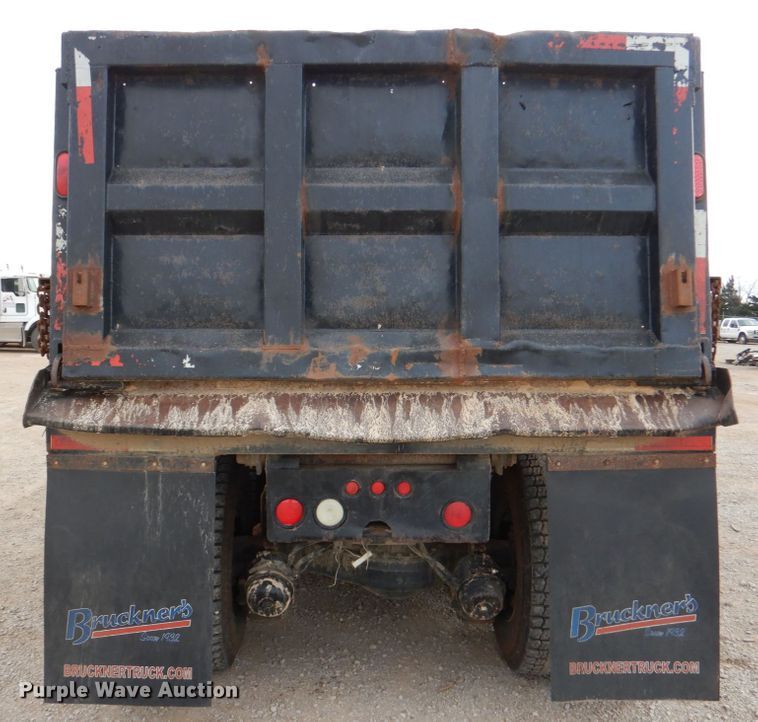 image for item DJ0379 2009 Mack Granite   dump truck