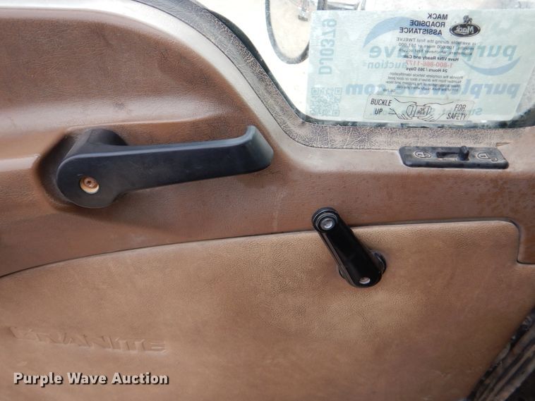 image for item DJ0379 2009 Mack Granite   dump truck