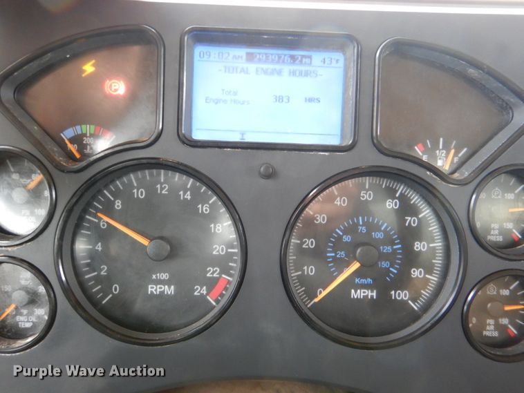 image for item DJ0379 2009 Mack Granite   dump truck