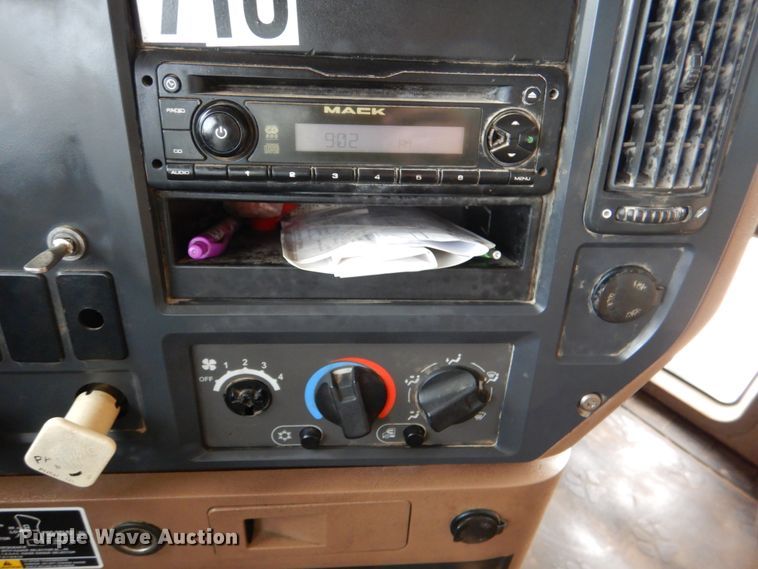 image for item DJ0379 2009 Mack Granite   dump truck