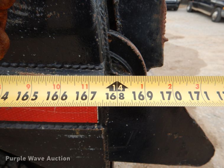 image for item DJ0379 2009 Mack Granite   dump truck