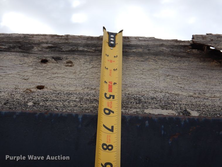 image for item DJ0379 2009 Mack Granite   dump truck