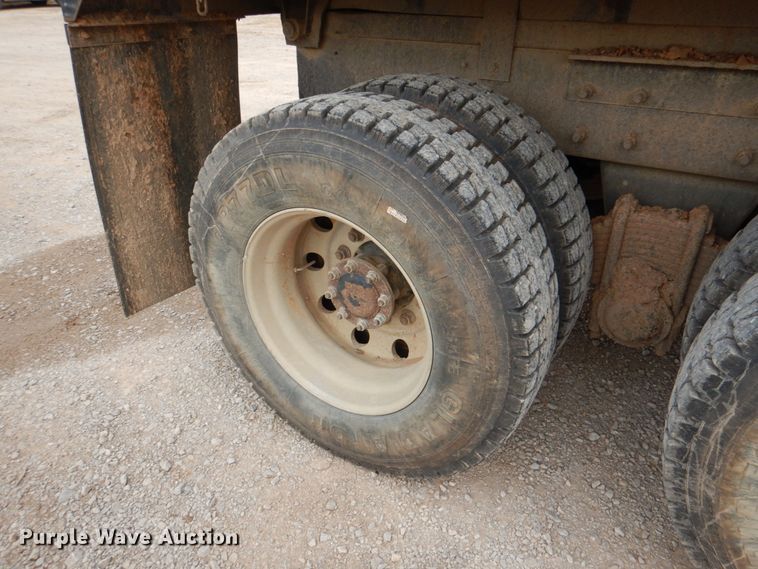 image for item DJ0379 2009 Mack Granite   dump truck