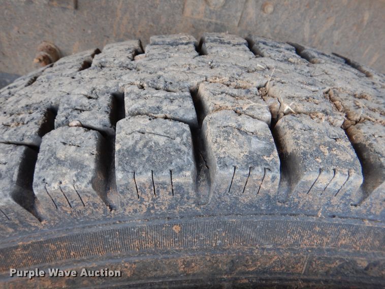 image for item DJ0379 2009 Mack Granite   dump truck