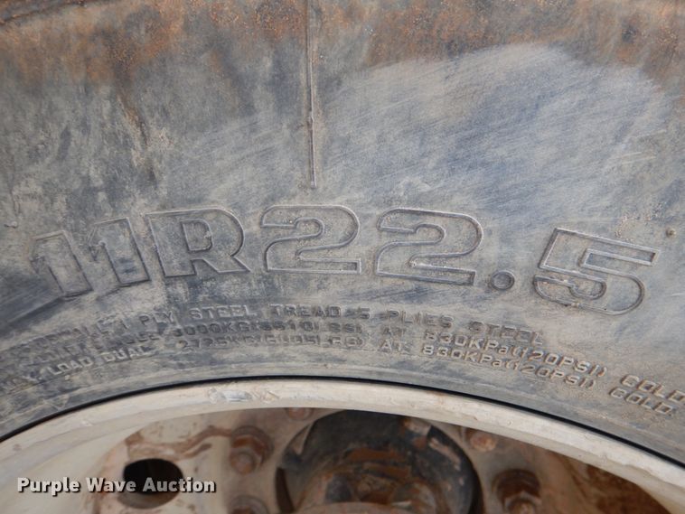 image for item DJ0379 2009 Mack Granite   dump truck