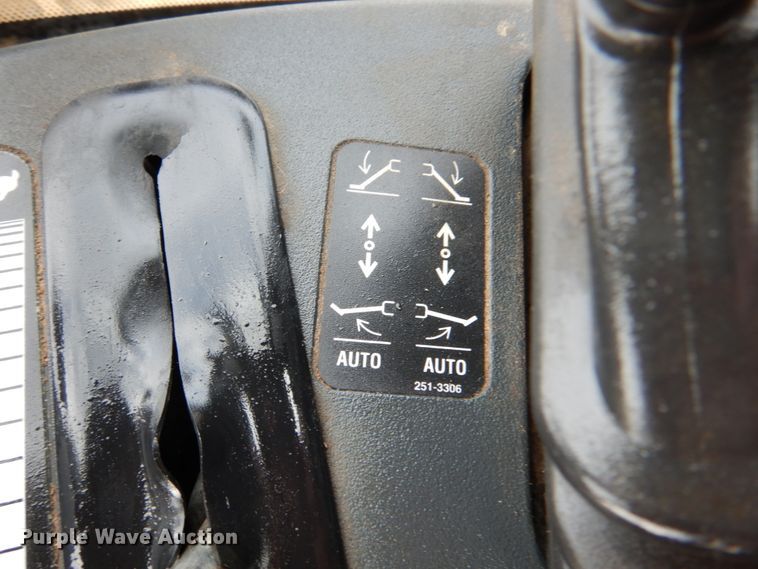 image for item DJ0380 2008 Caterpillar 420E  backhoe