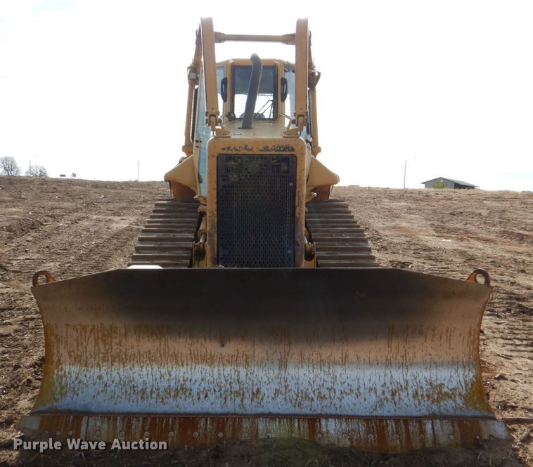 image for item DJ0381 2004 Caterpillar D5N XL  dozer