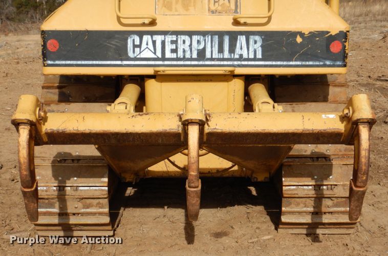 image for item DJ0381 2004 Caterpillar D5N XL  dozer