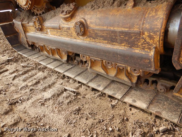 image for item DJ0381 2004 Caterpillar D5N XL  dozer