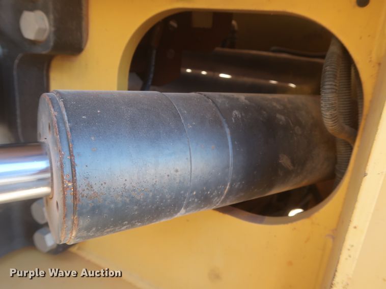 image for item DJ2298 2011 Dynapac CC384HF  double drum vibratory roller