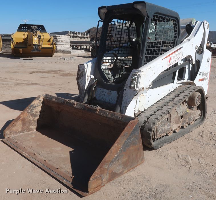 image for item DJ2301 2014 Bobcat T590  tracked skid steer loader