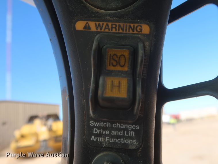 image for item DJ2301 2014 Bobcat T590  tracked skid steer loader