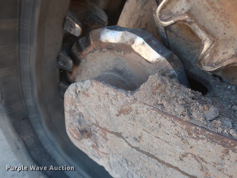 image for item DJ2301 2014 Bobcat T590  tracked skid steer loader