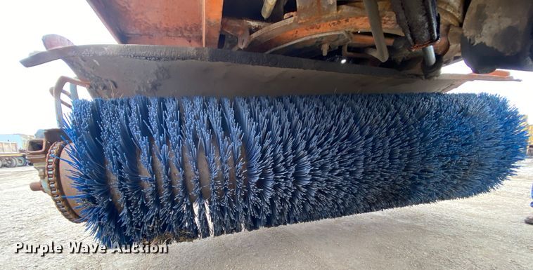 image for item DJ7290 Broce T20  sweeper