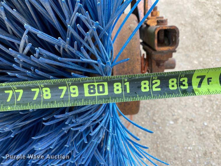 image for item DJ7290 Broce T20  sweeper