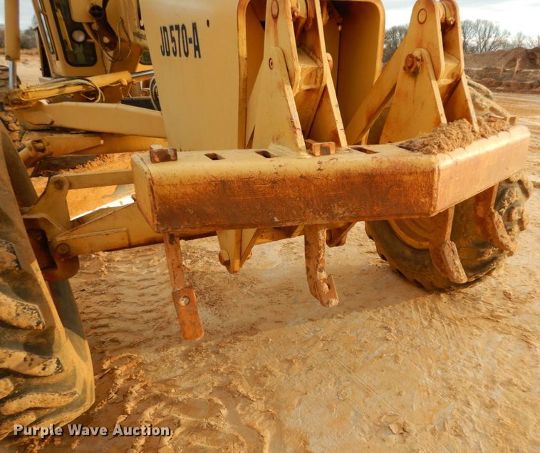 image for item DJ8235 1973 John Deere 570A  motor grader