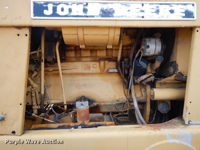 image for item DJ8235 1973 John Deere 570A  motor grader