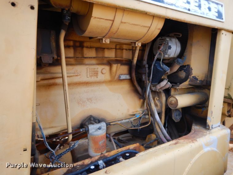 image for item DJ8235 1973 John Deere 570A  motor grader
