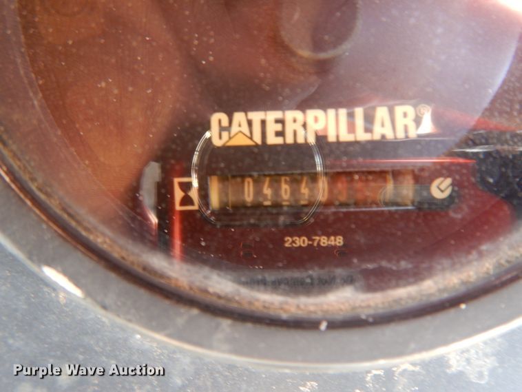 image for item DJ8237 Caterpillar CB-224E  double drum vibratory roller