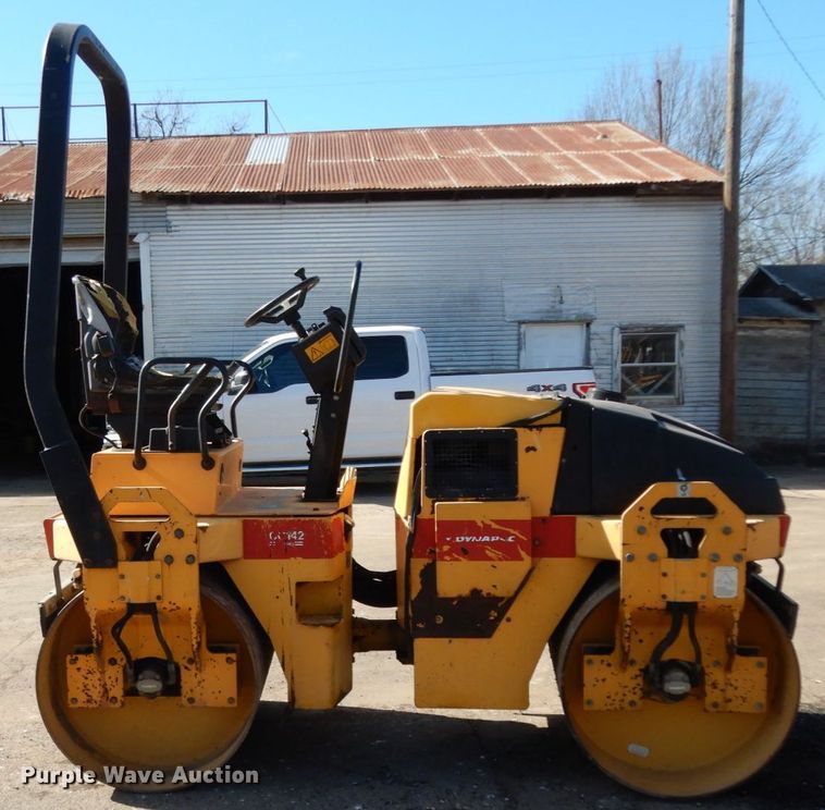 image for item DJ8238 Dynapac CC142  double drum vibratory roller