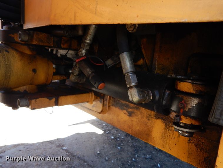 image for item DJ8238 Dynapac CC142  double drum vibratory roller