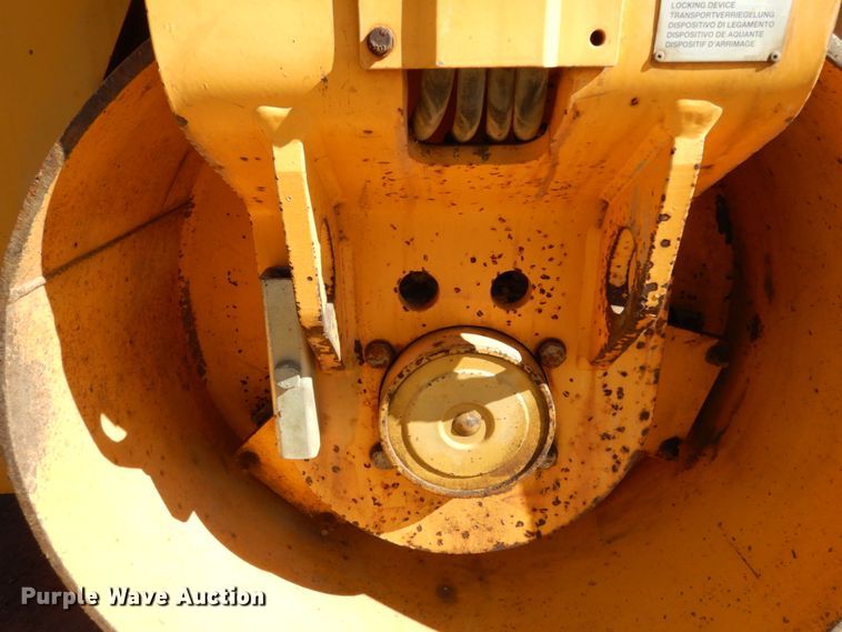 image for item DJ8238 Dynapac CC142  double drum vibratory roller