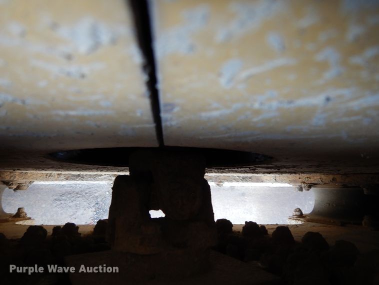 image for item DJ8239 1994 Caterpillar CB-634  double drum vibratory roller