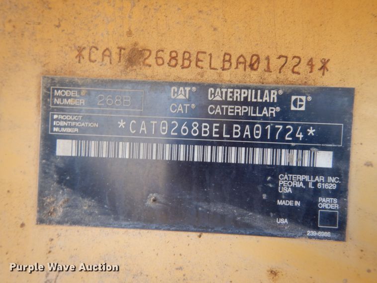 image for item DJ8243 2006 Caterpillar 268B  skid steer loader