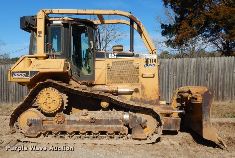 image for item DJ8248 1997 Caterpillar D6M XL  dozer