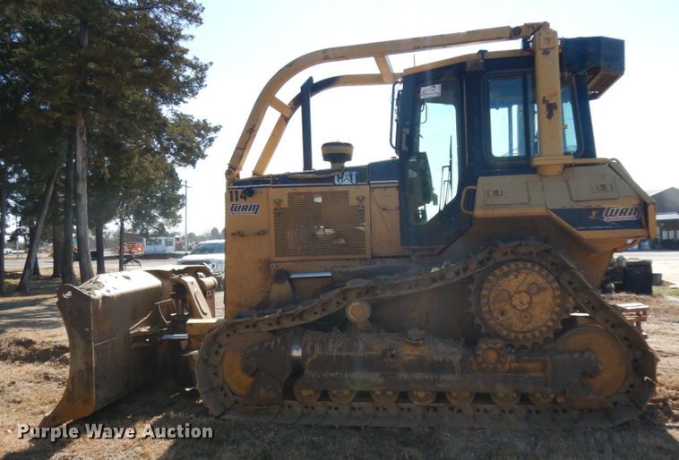 image for item DJ8248 1997 Caterpillar D6M XL  dozer